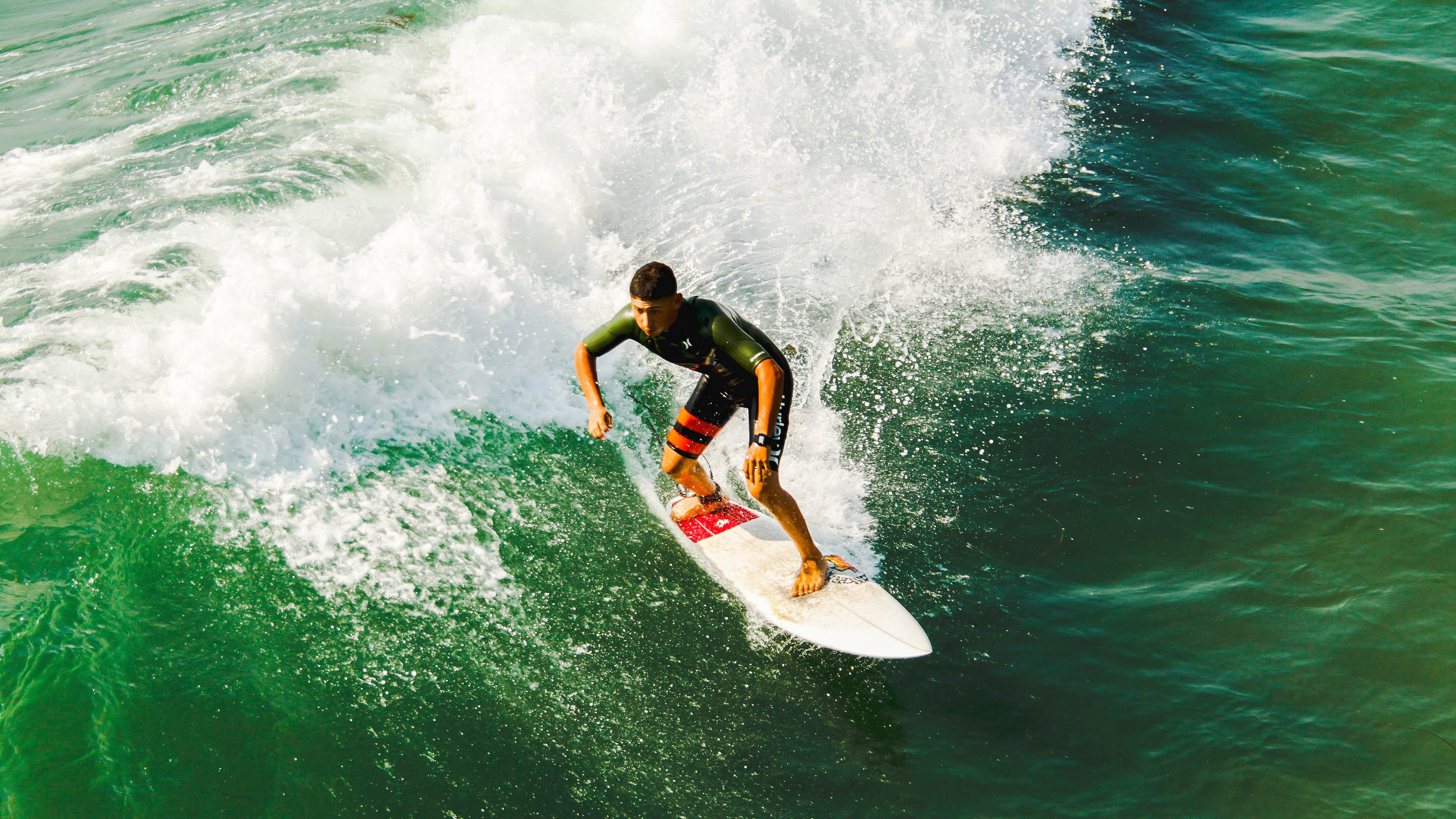 国家队制定中长期发展规划设定阶段性目标指标，国家中长期发展规划纲要提出时间是