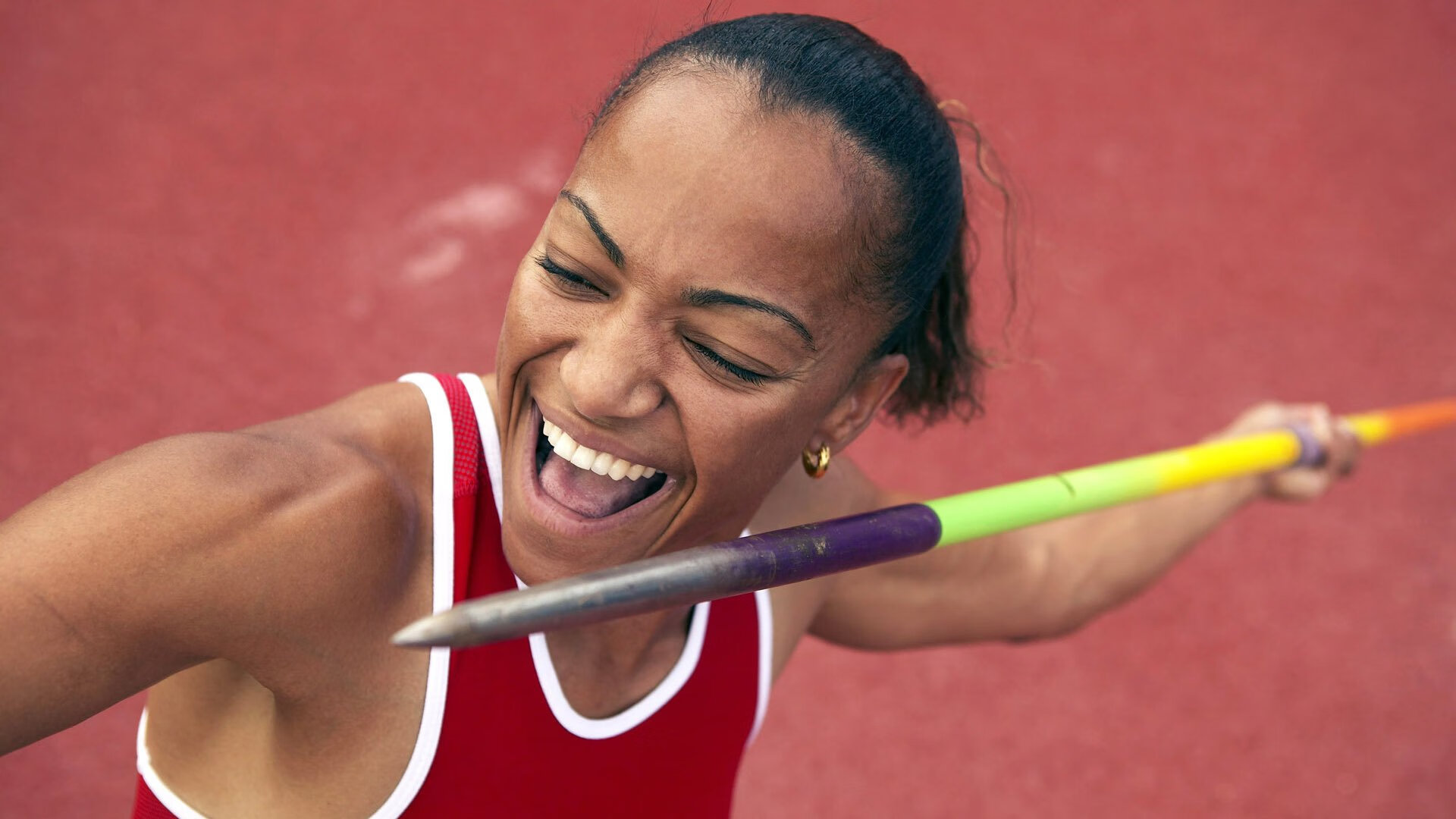 热火训练后组织团队游戏增强队友默契，团队成员熟悉互动小游戏